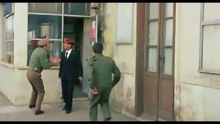 خوبصورت اور گرم سنہر ...