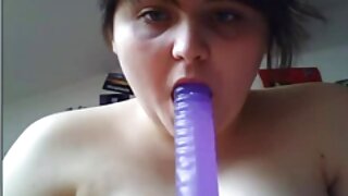 Curvaceous sexpot Da ...